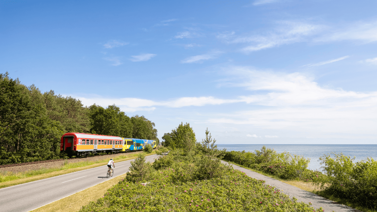 Discover Hel Peninsula’s Beauty: Cycling & Hiking Trails